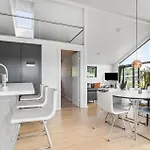 3 Bedroom In בית נופש אבנרה