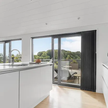 3 Bedroom In Holiday home